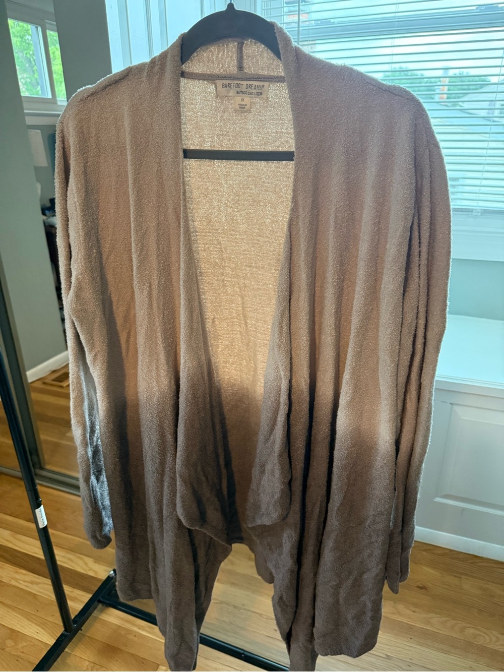 Barefoot Dreams Open-Front Women's Cardigan - Ombré Taupe Brown
